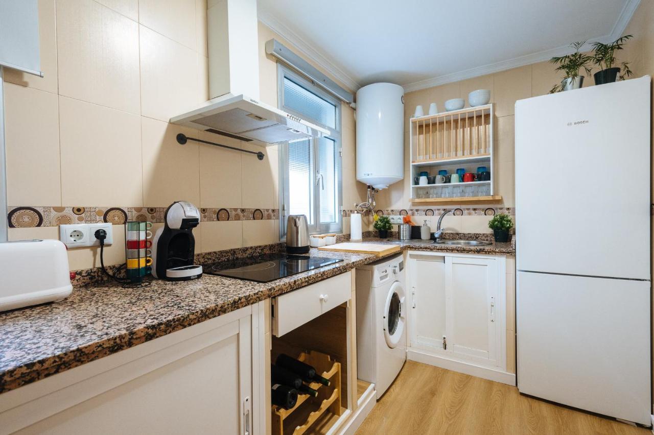 Muro De Los Navarros Suite Apartment إشبيلية المظهر الخارجي الصورة